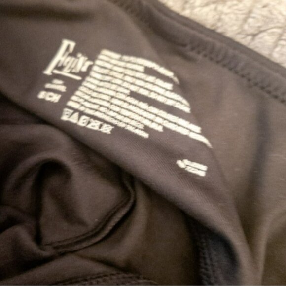 *3/$30* Felina Super Soft Lightweight Leggings Black -S - Picture 3 of 3